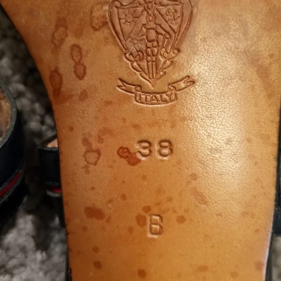 Gucci Italy Vintage Gold Bit Black Red Leather Sandals Heels Slides Shoes sz 38 - Picture 4 of 9